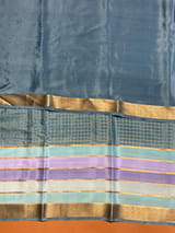 Detail 8