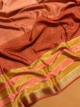 Detail 7