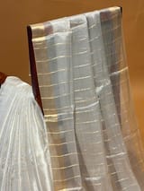 Detail 8