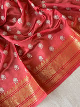 Detail 9