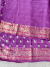 Border detail