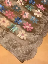 Detail 9