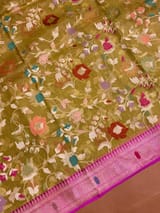 Detail 9