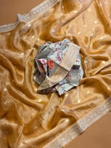 Detail 9