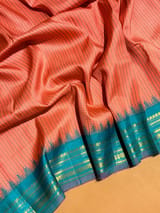 Detail 13