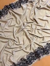 Detail 9