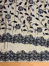 Border detail