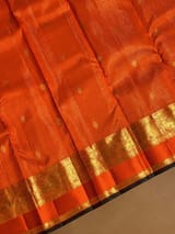 Detail 9
