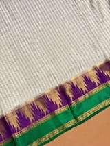 Detail 10
