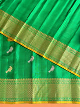 Detail 11