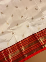 Detail 13