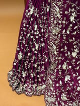 Zari close-up