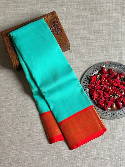 Seagreen & Orangish Red Vaira Oosi Vintage Kanjeevaram Saree