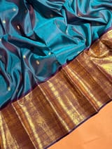 Detail 13