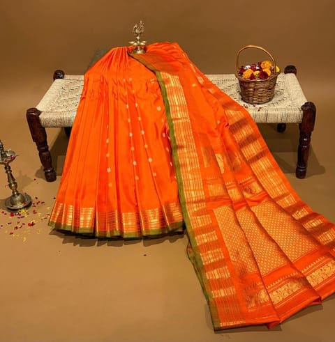 Orange Pure Handloom Gadwal Kanchi Silk Saree in Monotone Look