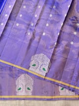 Detail 12