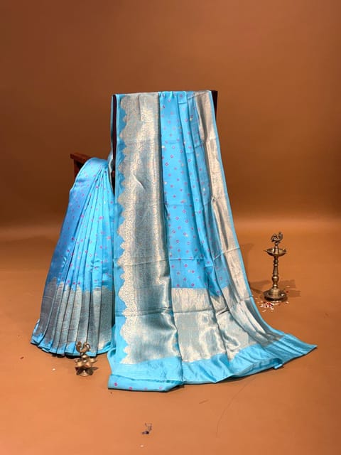Banarasi Puna Silk Saree with Kaduwa Weaving Heavy Mashru Borders and Hand Done Bandhej