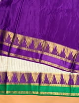 Detail 11