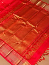 Detail 9