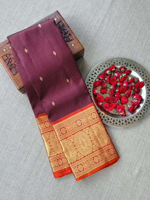 Brown & Rust Orange Combo Vintage Checks Kanjeevaram Saree