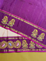 Detail 13