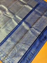 Detail 7