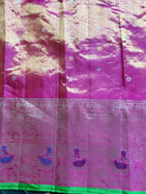 Detail 12