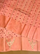 Detail 9