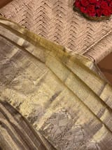 Detail 6