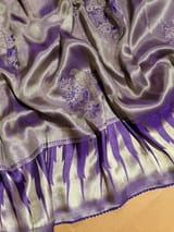Zari close-up
