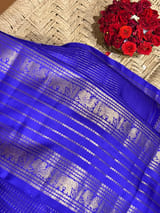 Detail 8