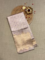 Border detail