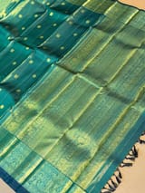 Detail 9