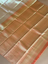 Detail 9