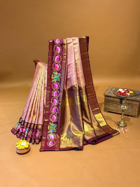 Onion Pink Vintage Kanjeevaram Saree with Tanjore Art