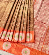 Detail 9