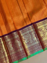 Detail 12