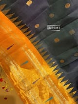 Detail 13