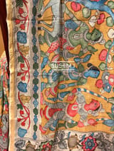 Zari close-up