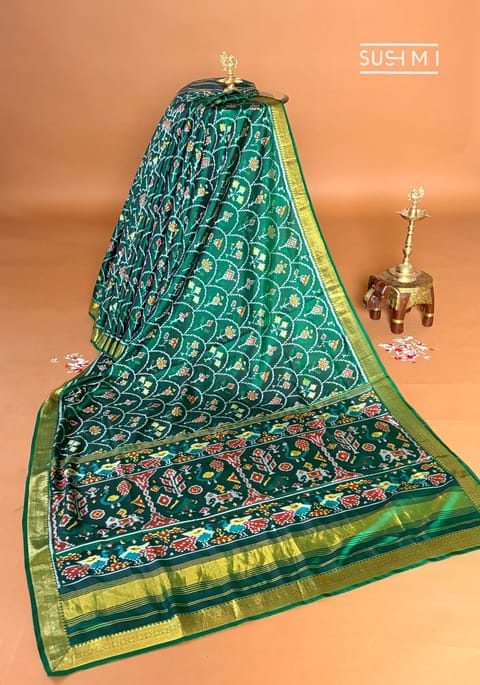 Emerald Green Reversible Patan Patola Fusion Saree with Kanjeevaram Borders