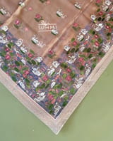 Border detail