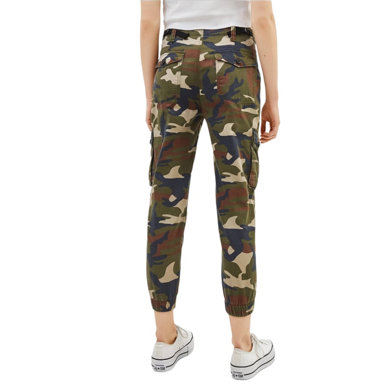 Jogger Cargo Tiro alto y Punos Elasticados Talla 36 Bershka