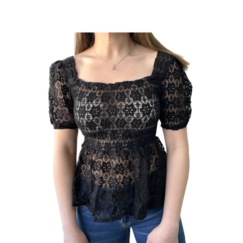GENERICO POLERA DE ENCAJE CORTE CUADRADO MUJER falabella