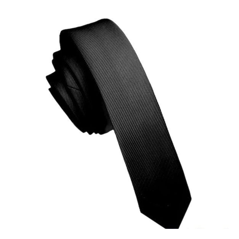 corbata delgada roja