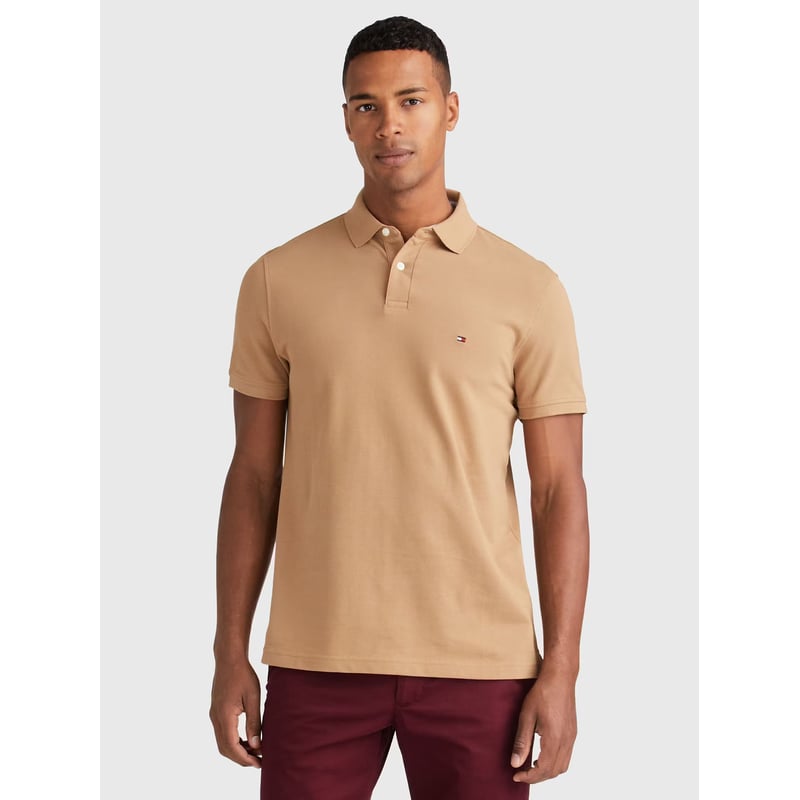 Polo beige hombre 2025