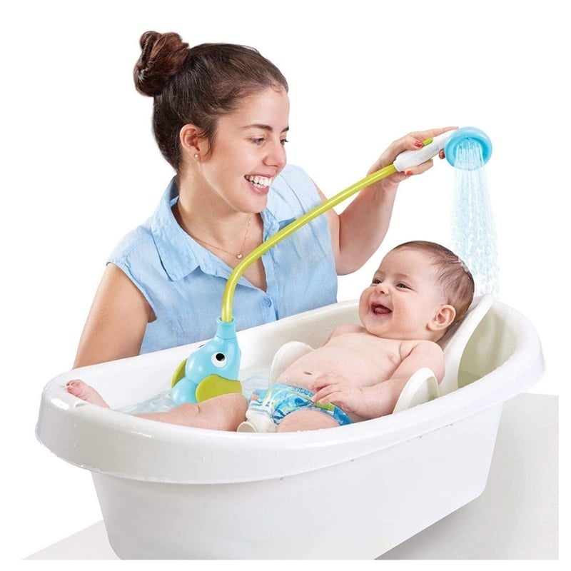 Bañera de juguete con ducha sales