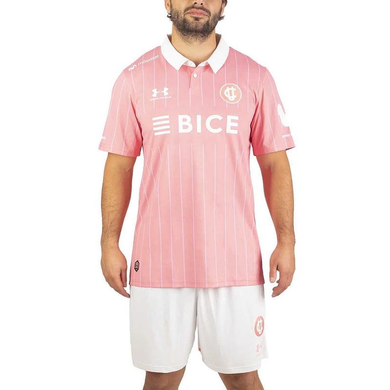 Polera de la uc sale