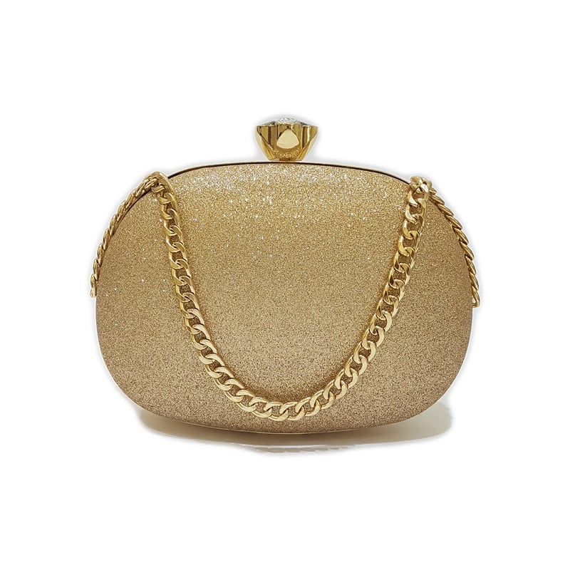 Los estuches que también son cartera Prácticos