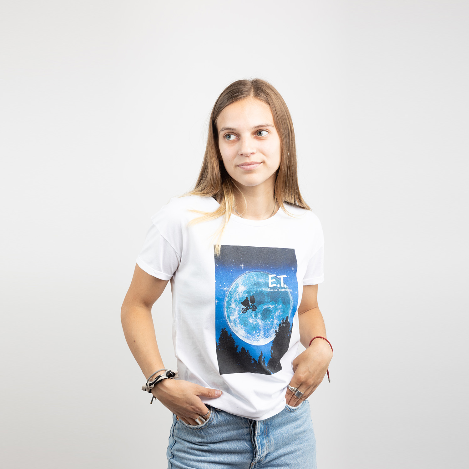 GENERICO Polera Mc Mujer E.T Alien Blanco falabella