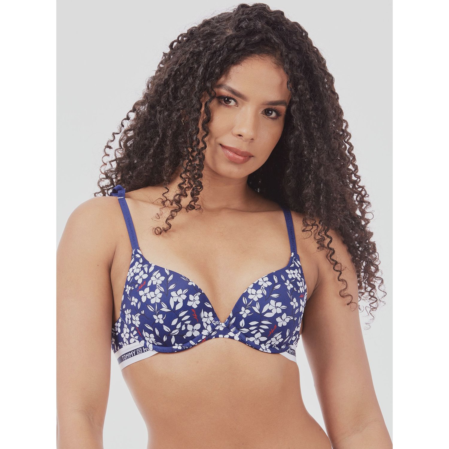 TOMMY HILFIGER SOSTEN MICRO PUSH UP CON LOGO AZUL TOMMY HILFIGER falabella